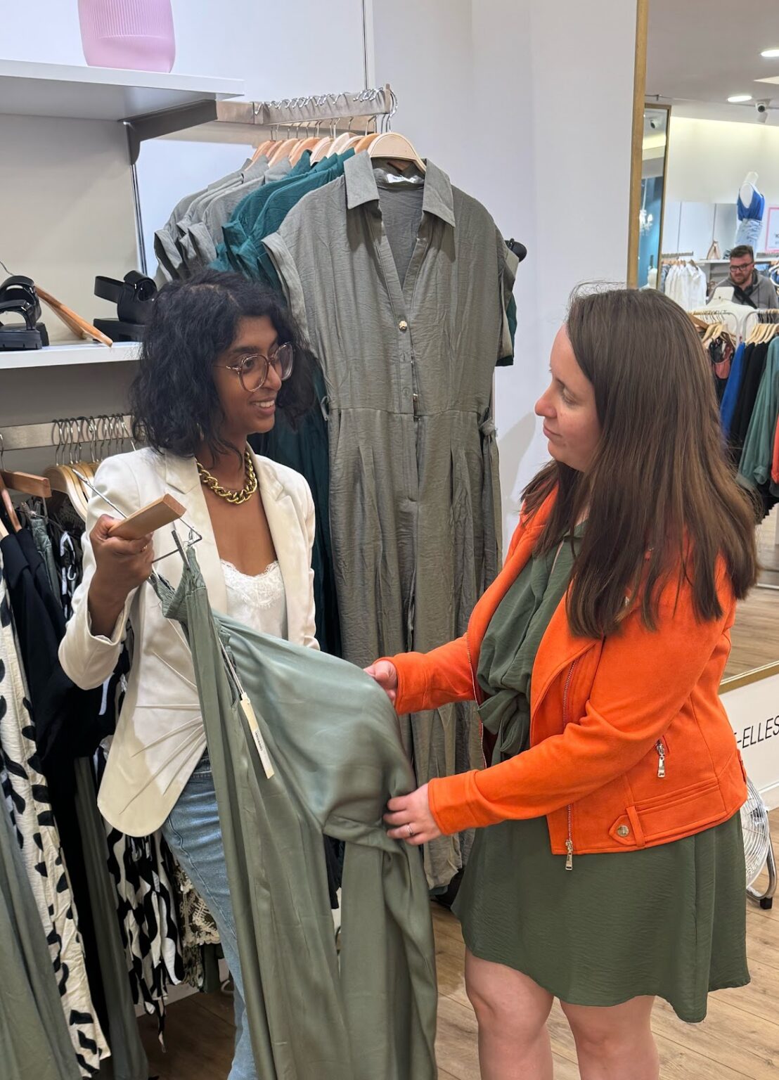 Instagram video thumbnail showing color draping techniques on a client with bright silk fabrics